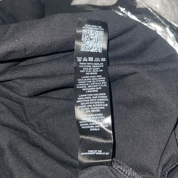 NWT Still in Plastic!! ASOS Design Oversized Longline T-Shirt in Black - Picture 5 of 10